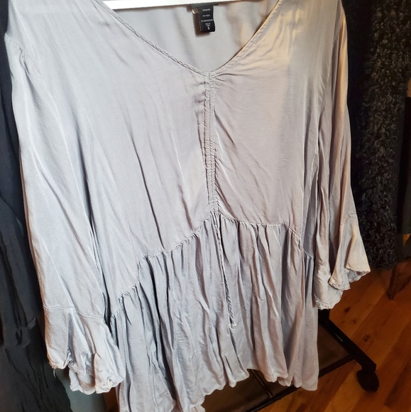 Torrid Top - Picture 1 of 2